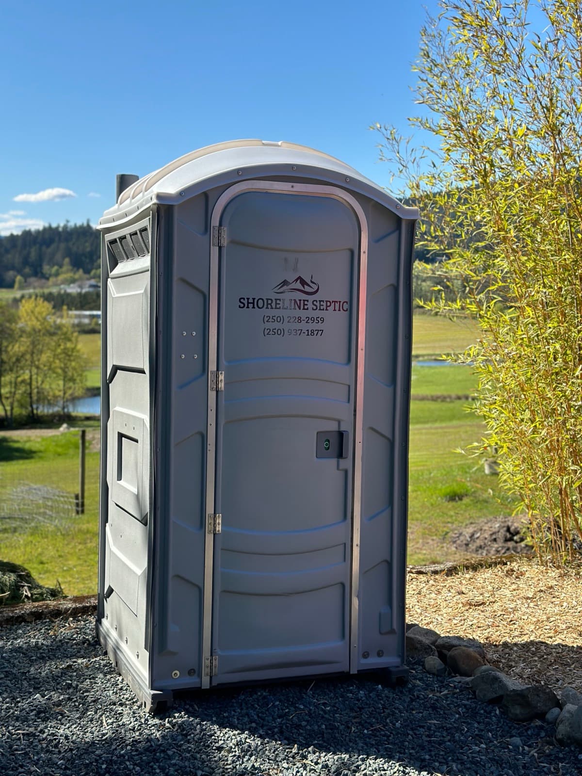 Shoreline Septic technician on site